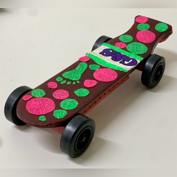 1980s Vintage Skateboard Shaped Pinewood Derby Race Car Hand Crafted Homemade - Picture 14 of 15